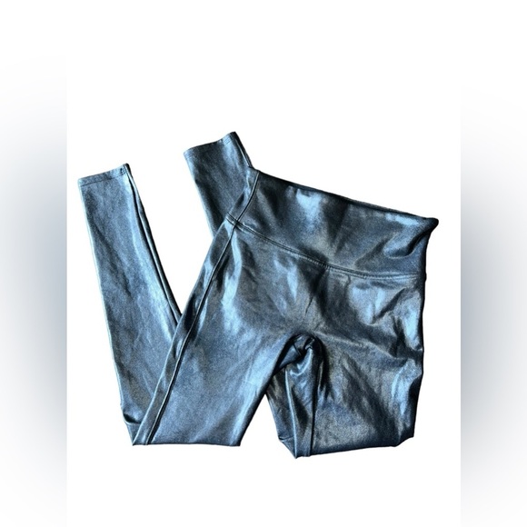 SPANX  Womens  leggings Faux leather Small. Tommy Control oil Shiny - Picture 4 of 5